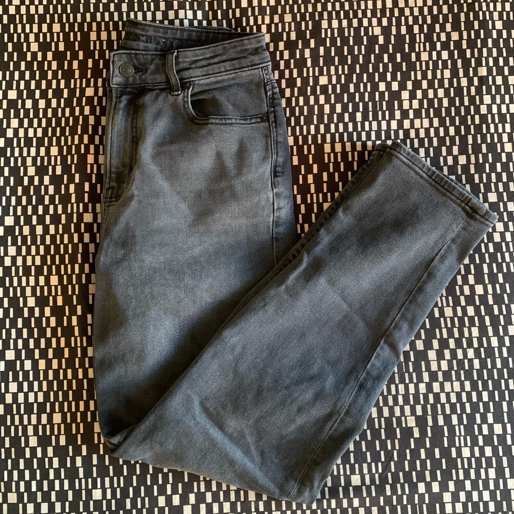 American Eagle Black Denim Mom Jean